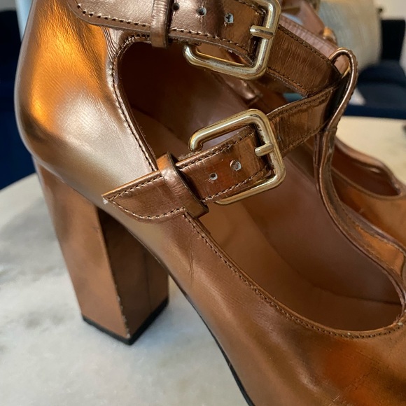 CARVEN by Robert Clergerie rose gold/copper metallic pumps Sz 6.5 - Picture 7 of 7
